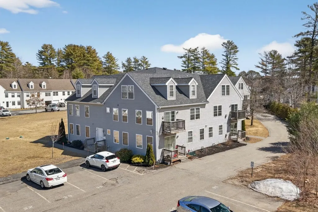 11 Smithwheel Road Old Orchard Beach ME 04064