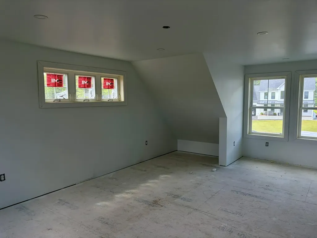 46 Woodbrey Lane Standish ME 04084