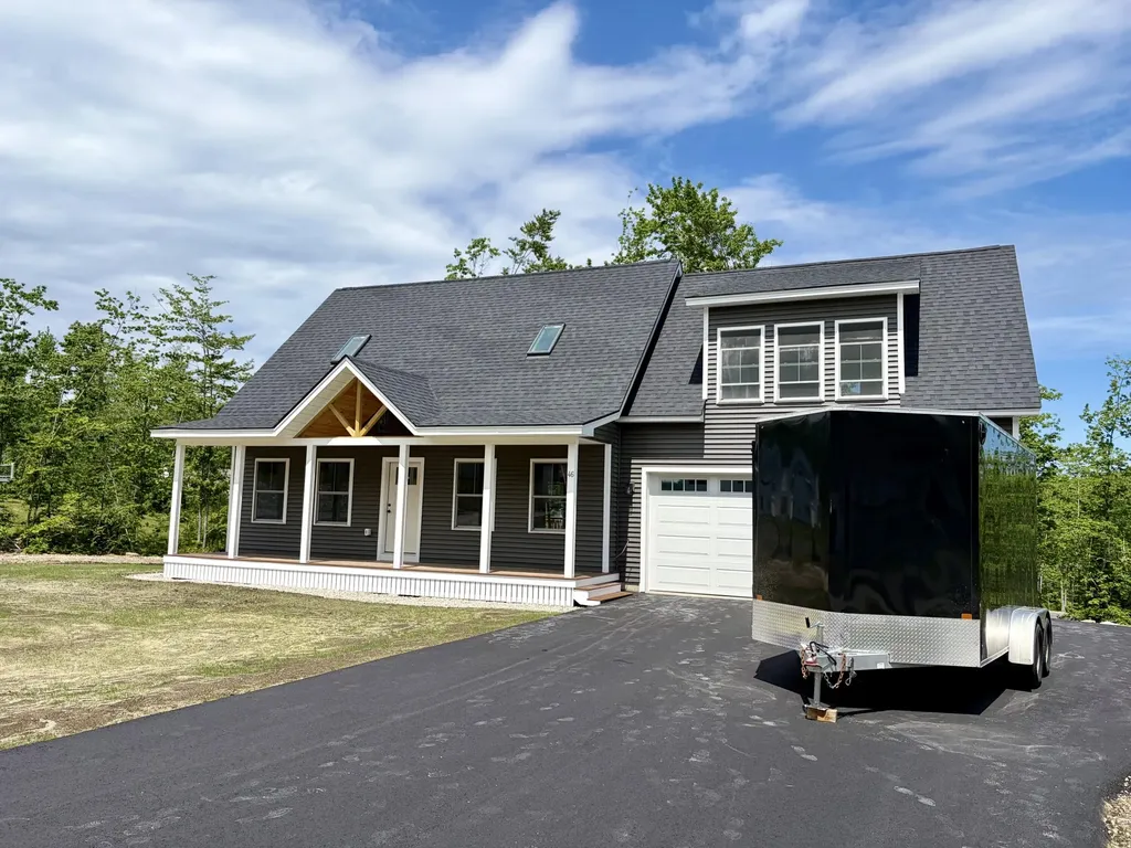 46 Woodbrey Lane Standish ME 04084