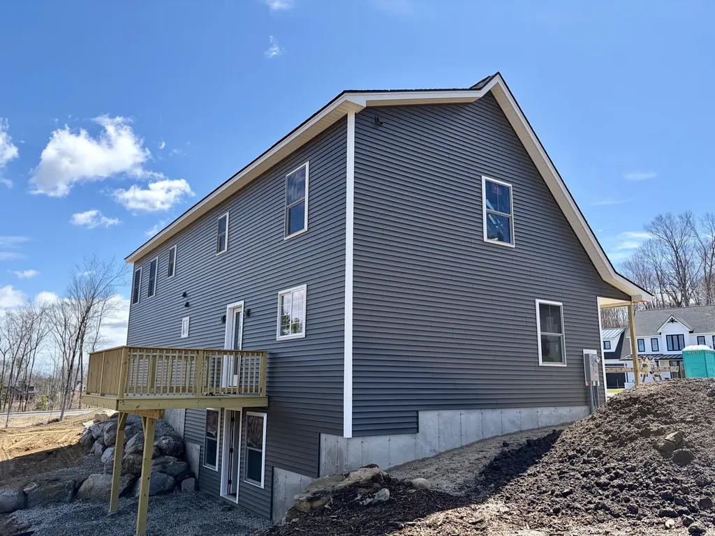46 Woodbrey Lane Standish ME 04084