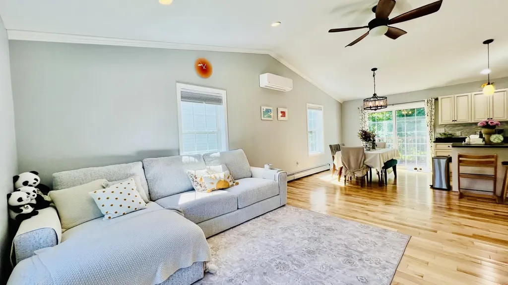 40 Ellis Court Bangor ME 04401