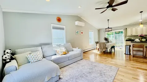 40 Ellis Court Bangor ME 04401