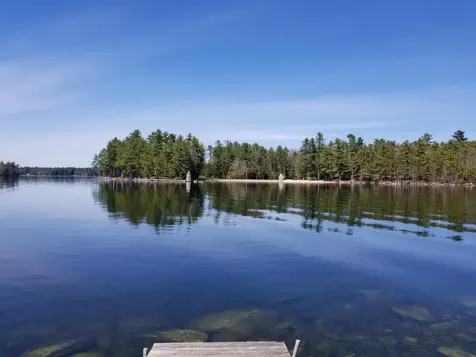 7 Casselton Road Raymond ME 04071