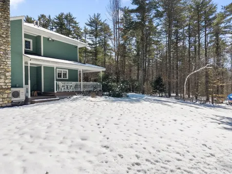 7 Casselton Road Raymond ME 04071