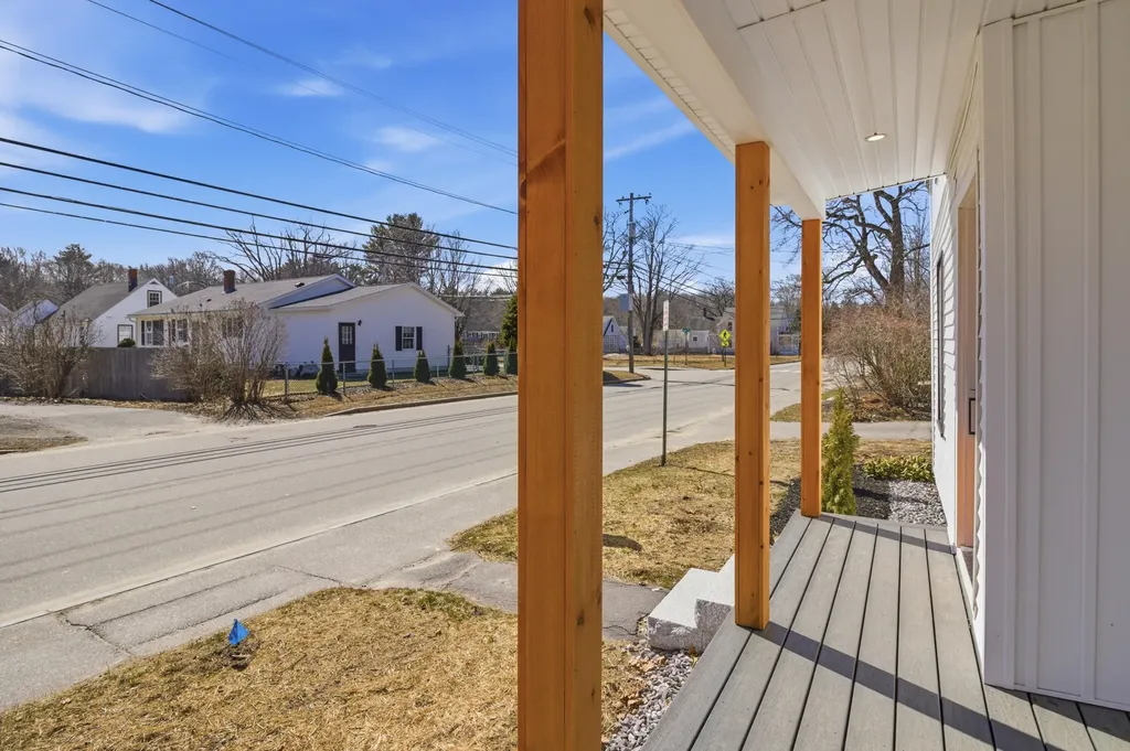 67 Jordan Avenue Brunswick ME 04011