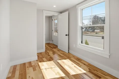67 Jordan Avenue Brunswick ME 04011