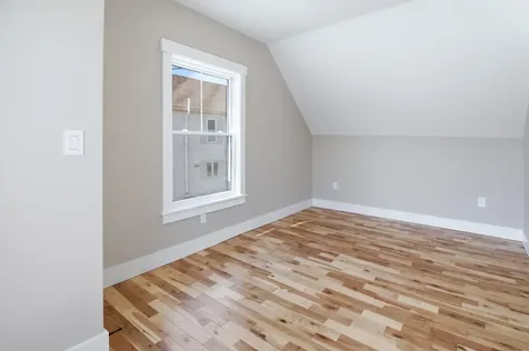 67 Jordan Avenue Brunswick ME 04011