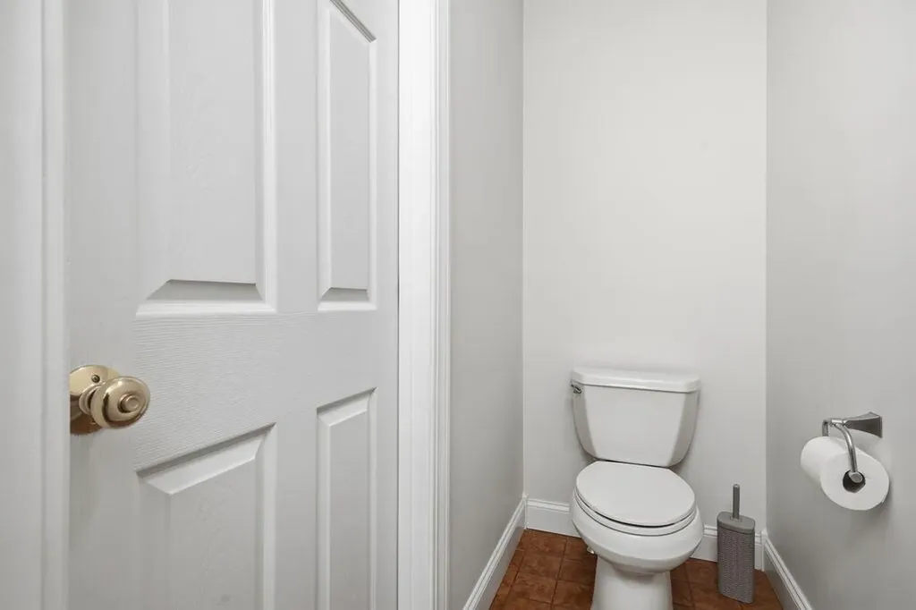 99 Nash Road Windham ME 04062