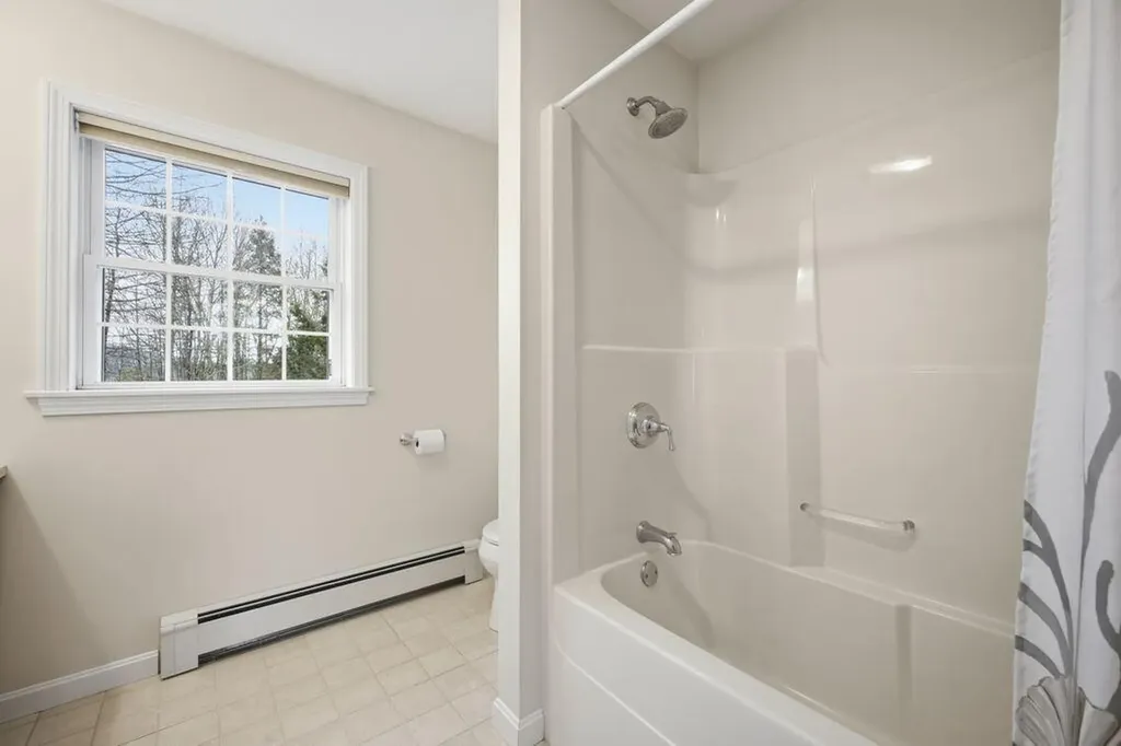 99 Nash Road Windham ME 04062