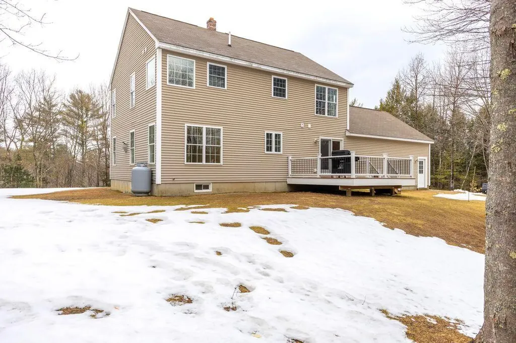 99 Nash Road Windham ME 04062
