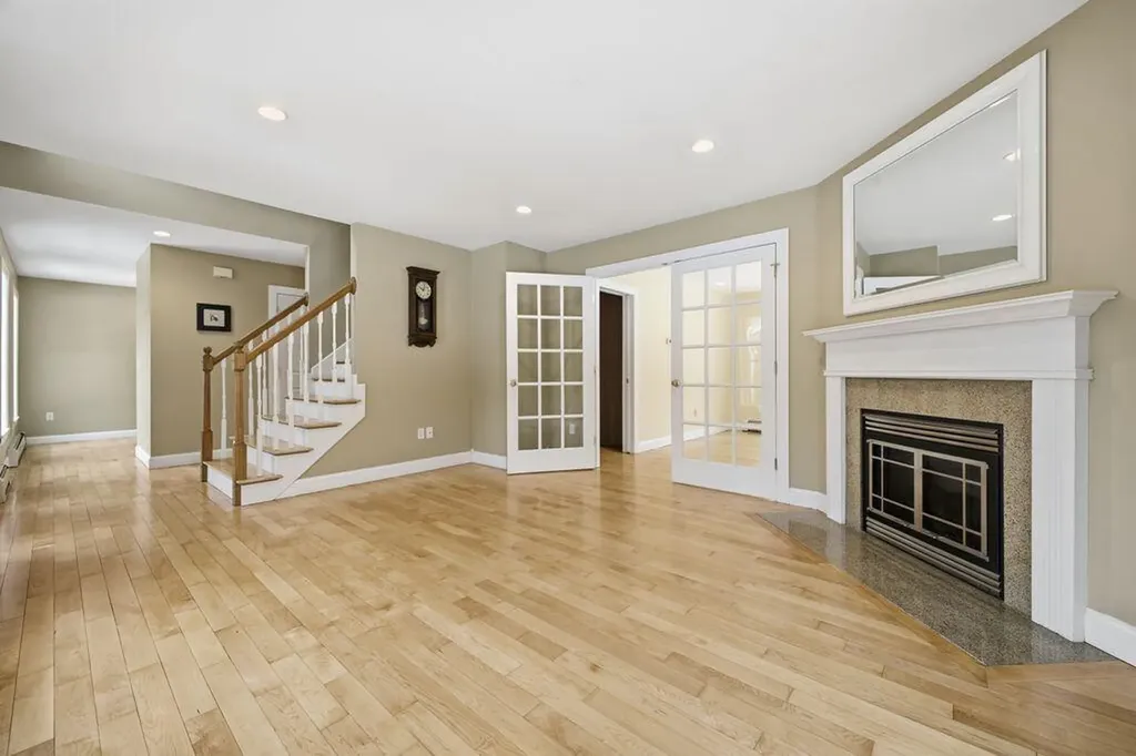 99 Nash Road Windham ME 04062