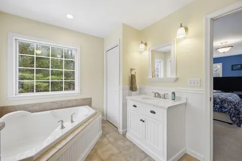 99 Nash Road Windham ME 04062