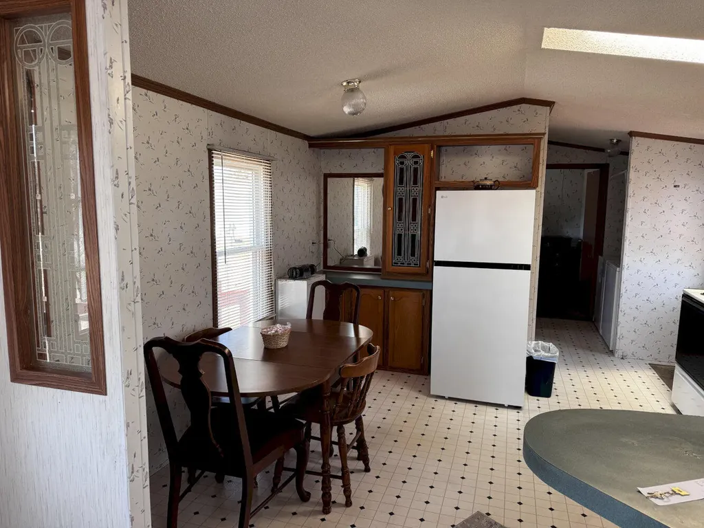 78 Harvey's Park Skowhegan ME 04976