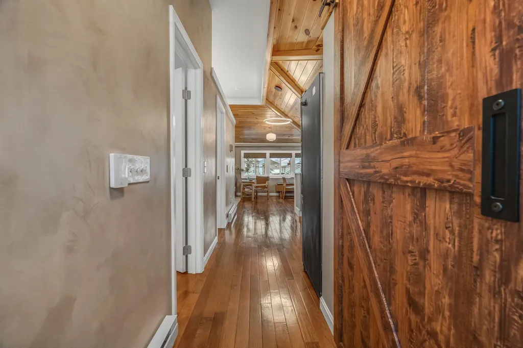162 E Grand Avenue Old Orchard Beach ME 04064