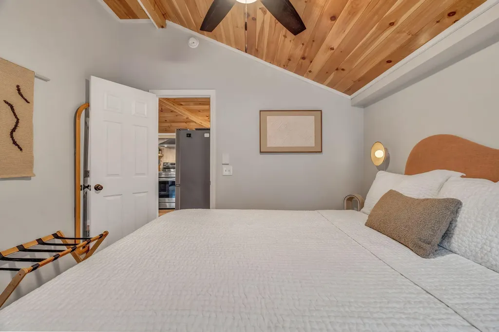 162 E Grand Avenue Old Orchard Beach ME 04064
