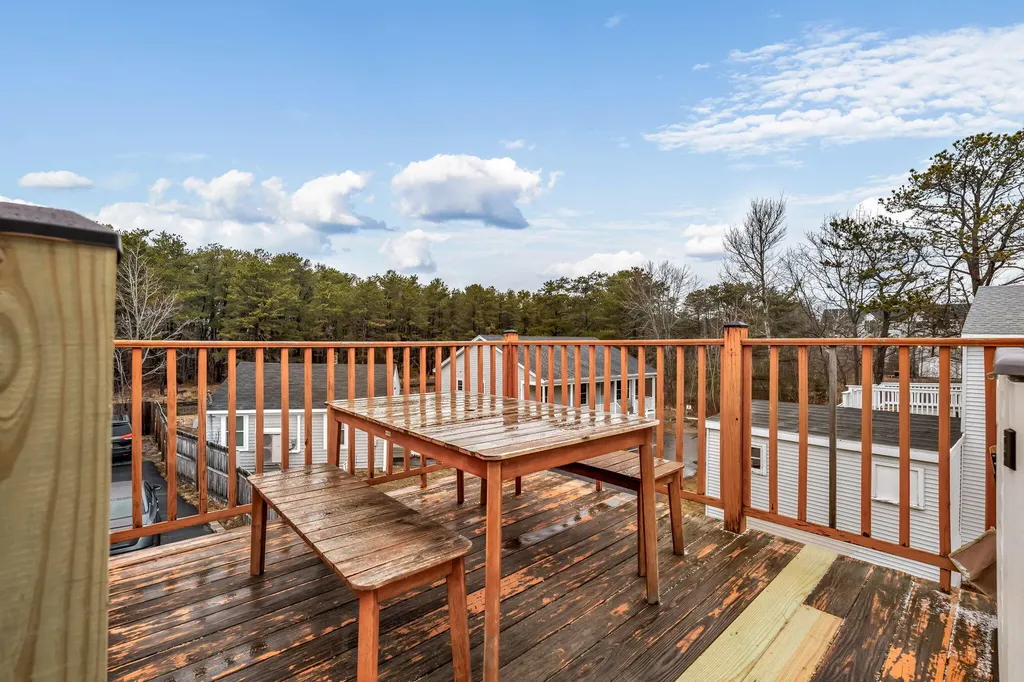 162 E Grand Avenue Old Orchard Beach ME 04064