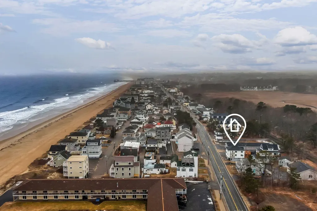162 E Grand Avenue Old Orchard Beach ME 04064
