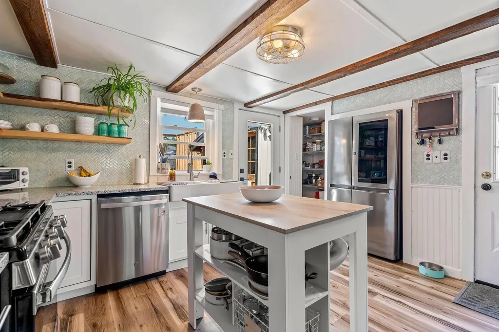 195 Temple Avenue Old Orchard Beach ME 04064