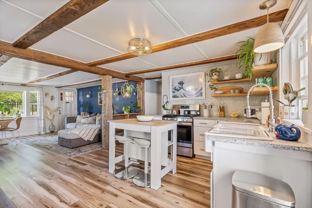 195 Temple Avenue Old Orchard Beach ME 04064