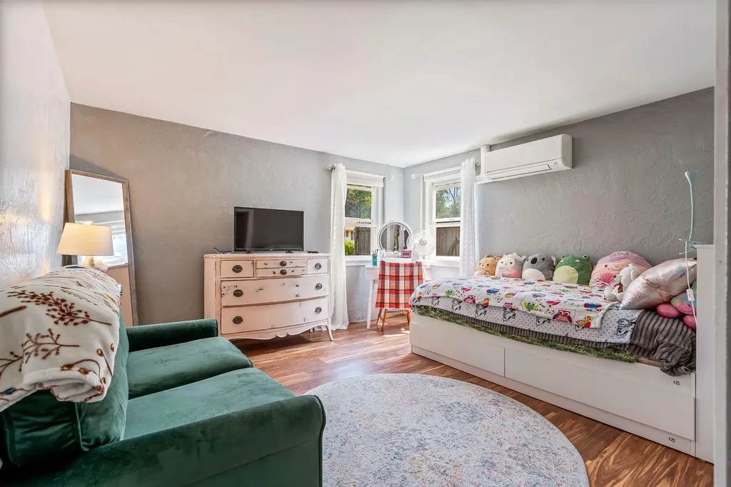 195 Temple Avenue Old Orchard Beach ME 04064