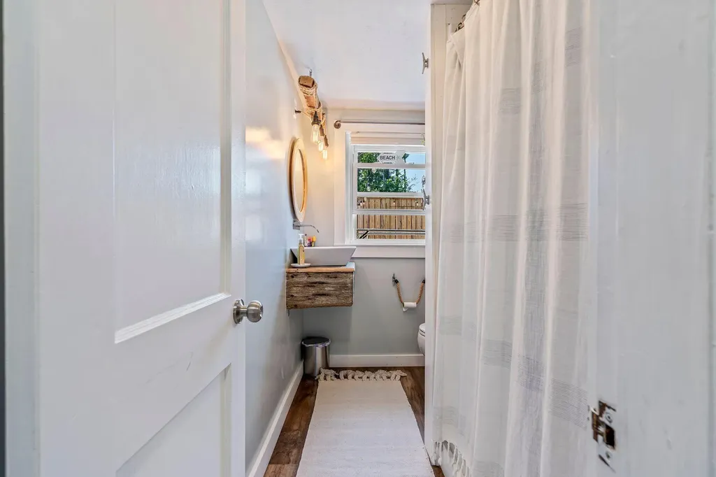 195 Temple Avenue Old Orchard Beach ME 04064
