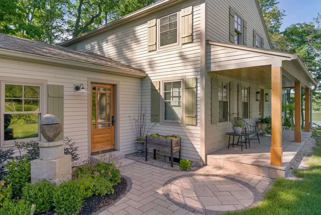 3 Long Cove Road York ME 03909