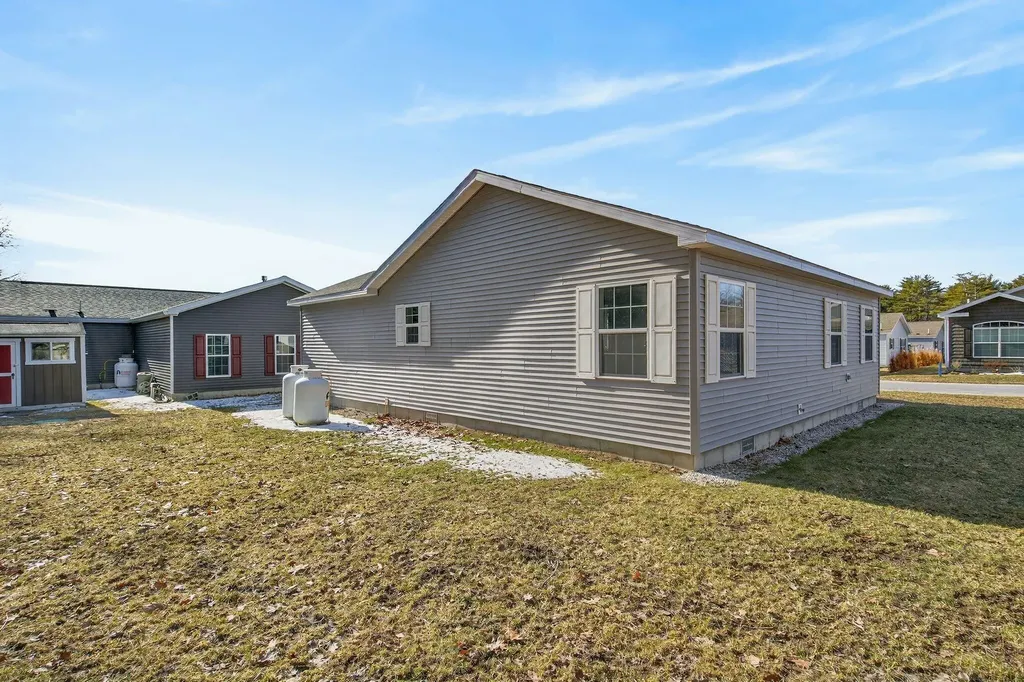 13 Mathew Way Scarborough ME 04074