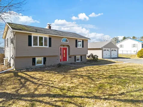 30 Yeaton Street Waterville ME 04901