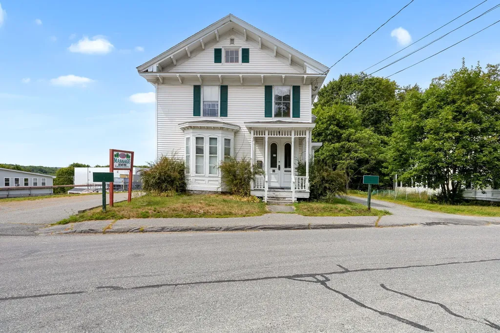4 Union Street Ellsworth ME 04605