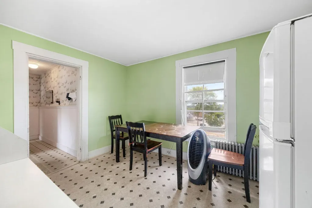 4 Union Street Ellsworth ME 04605