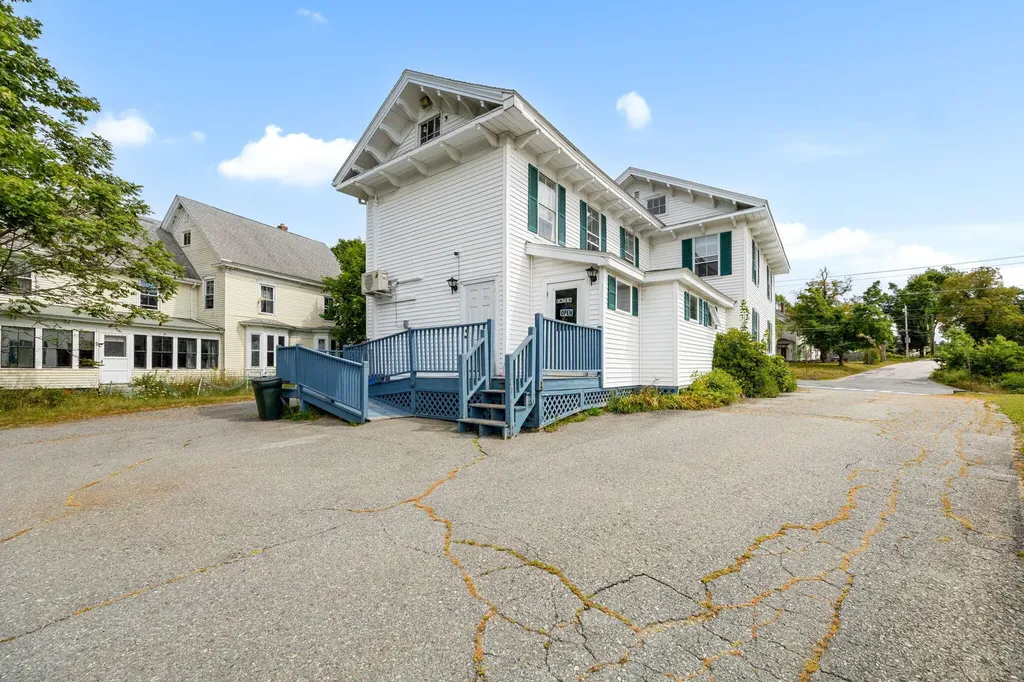 4 Union Street Ellsworth ME 04605