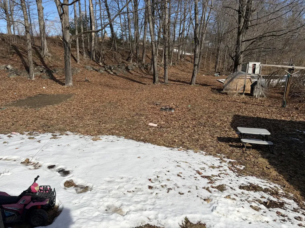 10 Madison Street Anson ME 04958