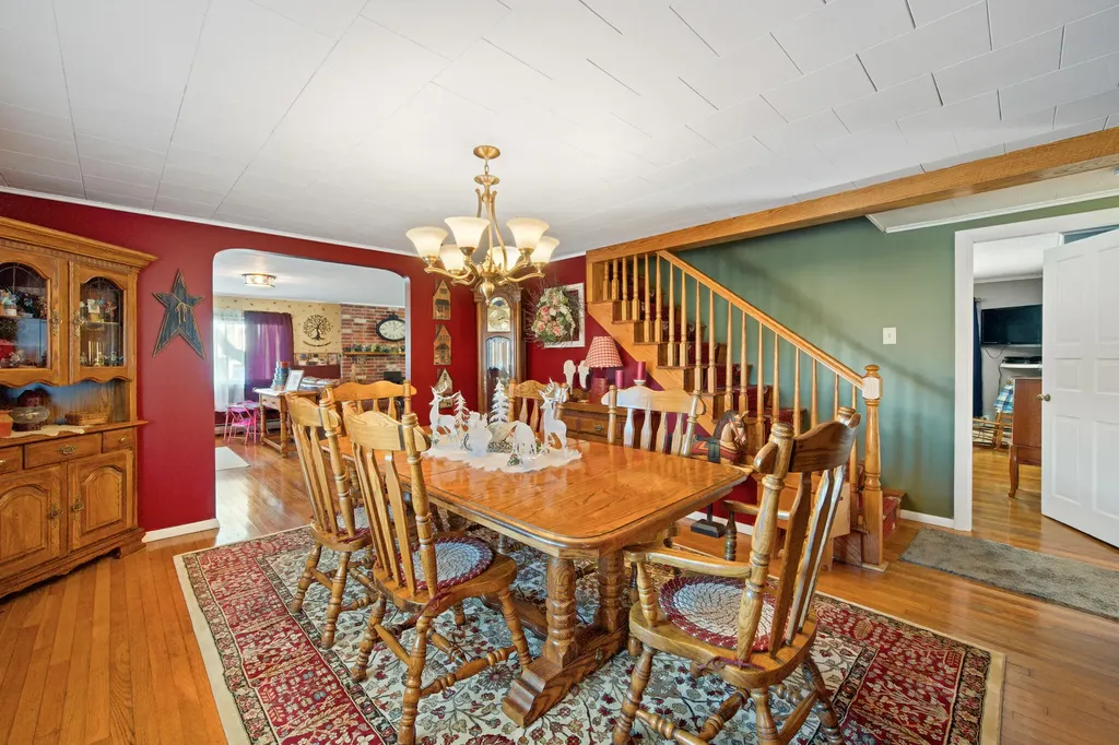 49 North Street Newport ME 04953