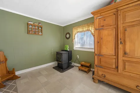 49 North Street Newport ME 04953