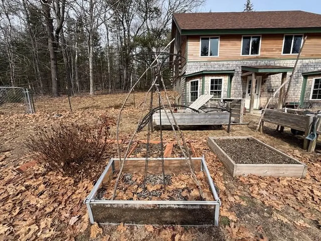 203 Garnet Head Road Pembroke ME 04666