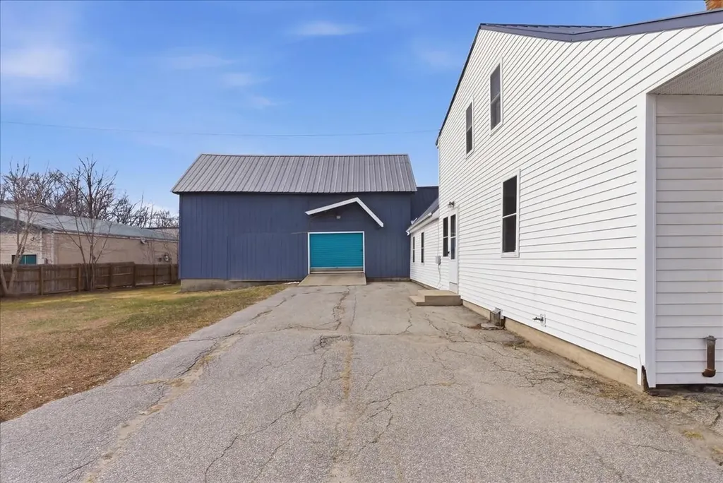 171 Park Street Livermore Falls ME 04254