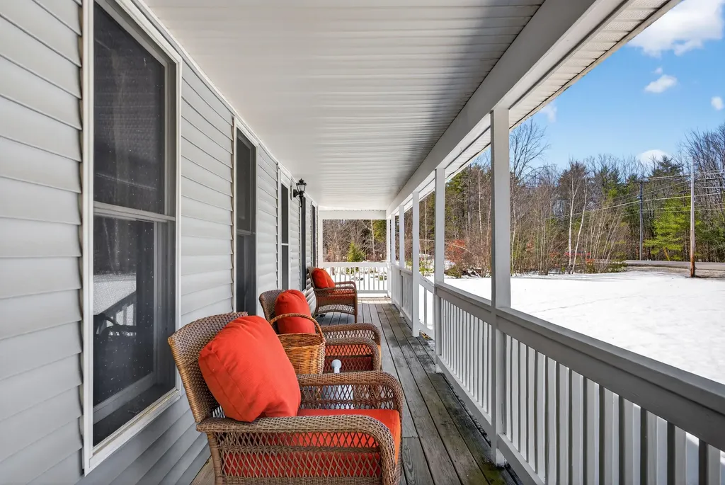 632 Main Street Waterboro ME 04087