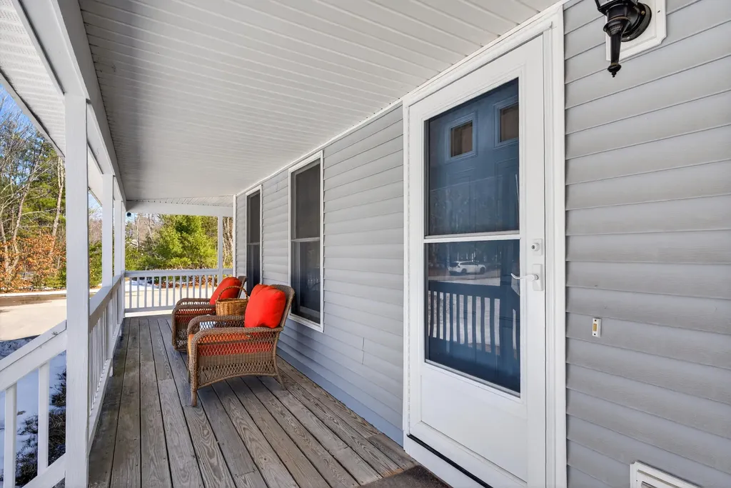 632 Main Street Waterboro ME 04087