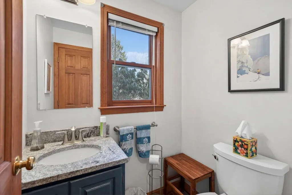159 Ski View Drive Newry ME 04261