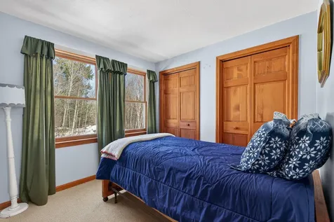 159 Ski View Drive Newry ME 04261