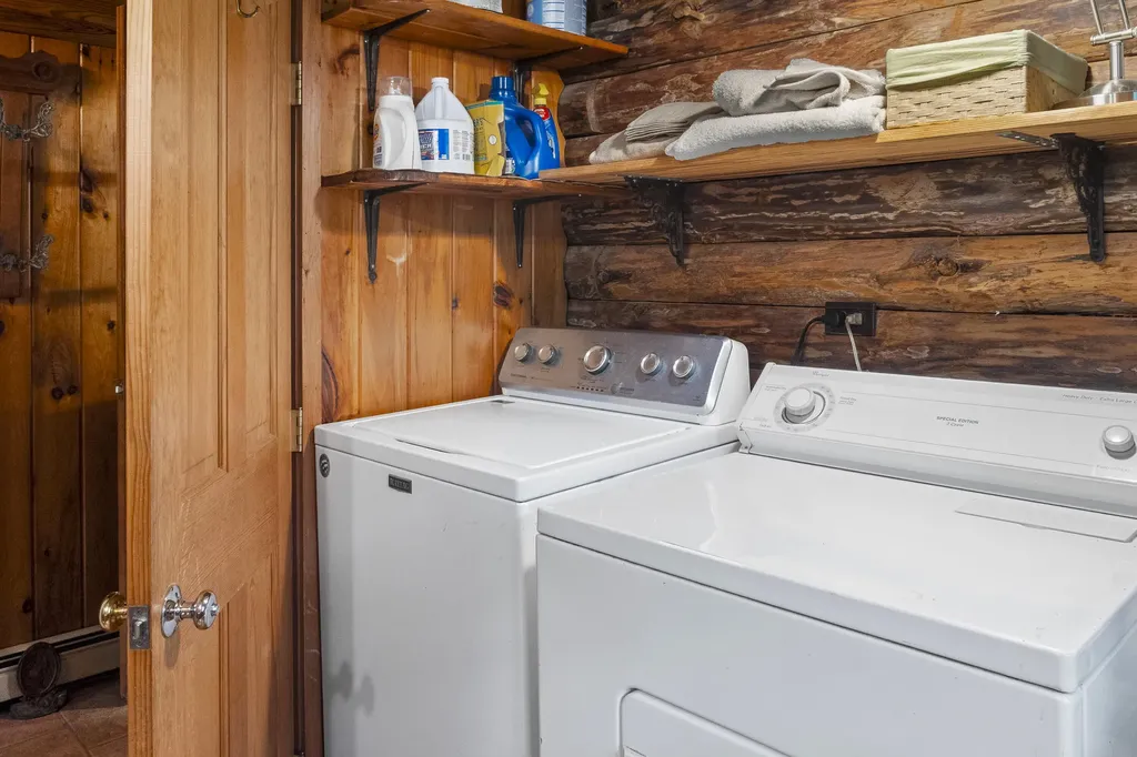 189 Hinks Road Jefferson ME 04348