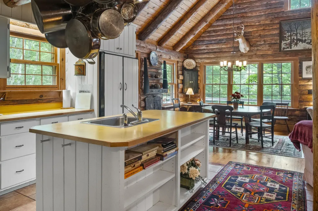 189 Hinks Road Jefferson ME 04348