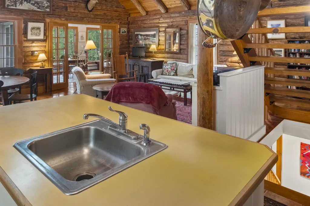 189 Hinks Road Jefferson ME 04348
