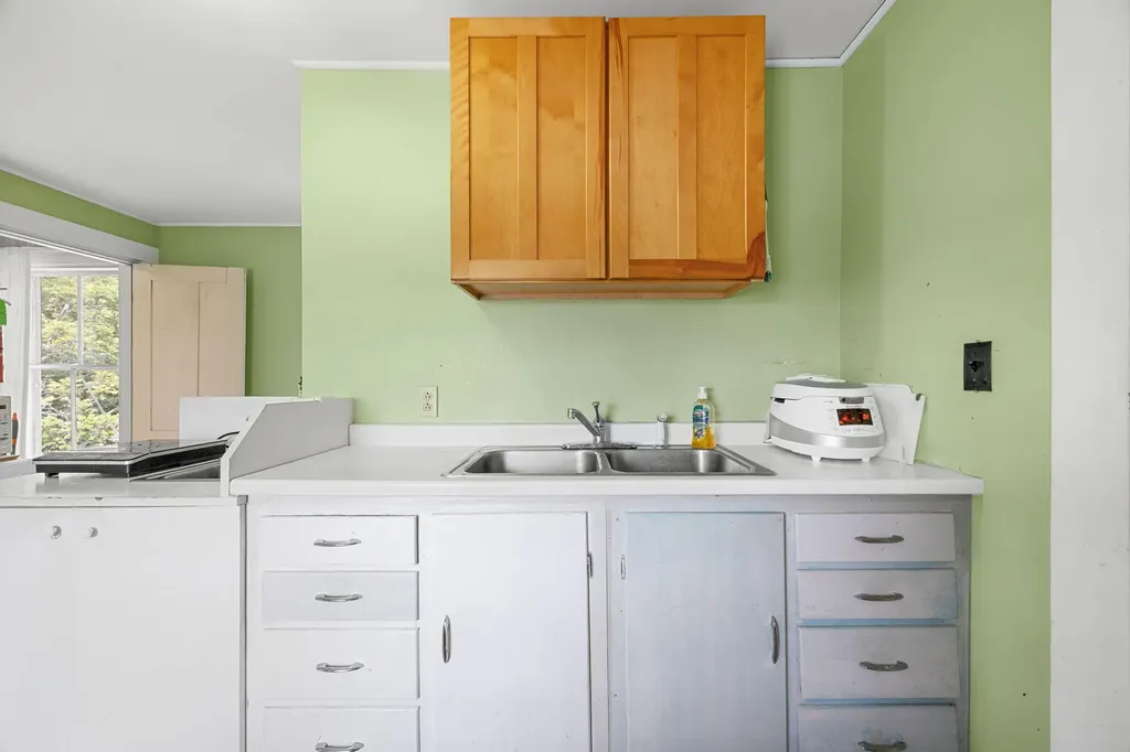 4 Union Street Ellsworth ME 04605