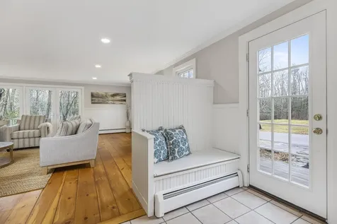 10 Shore View Drive Yarmouth ME 04096