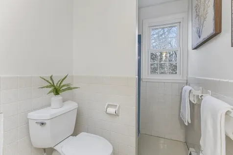 10 Shore View Drive Yarmouth ME 04096