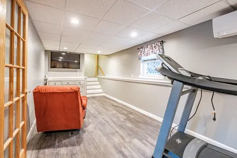 1 Roosevelt Trail Standish ME 04084