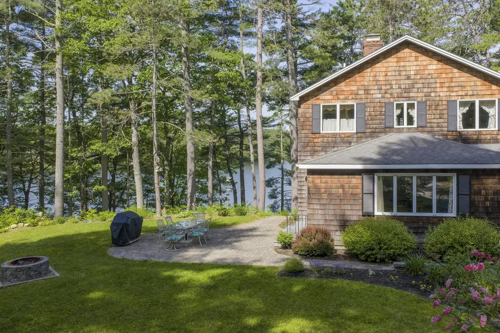 71A Black Point Road New Gloucester ME 04260