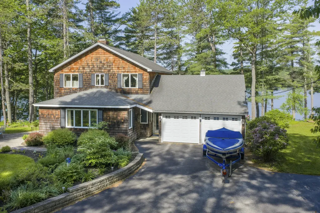 71A Black Point Road New Gloucester ME 04260