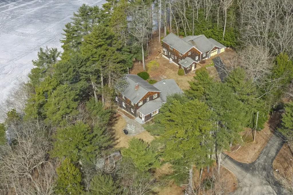 71A Black Point Road New Gloucester ME 04260